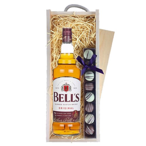 Bells Blended Scotch Whisky 70cl & Heart Truffles, Wooden Box
